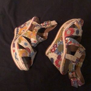 Floral canvas wedge platforms
